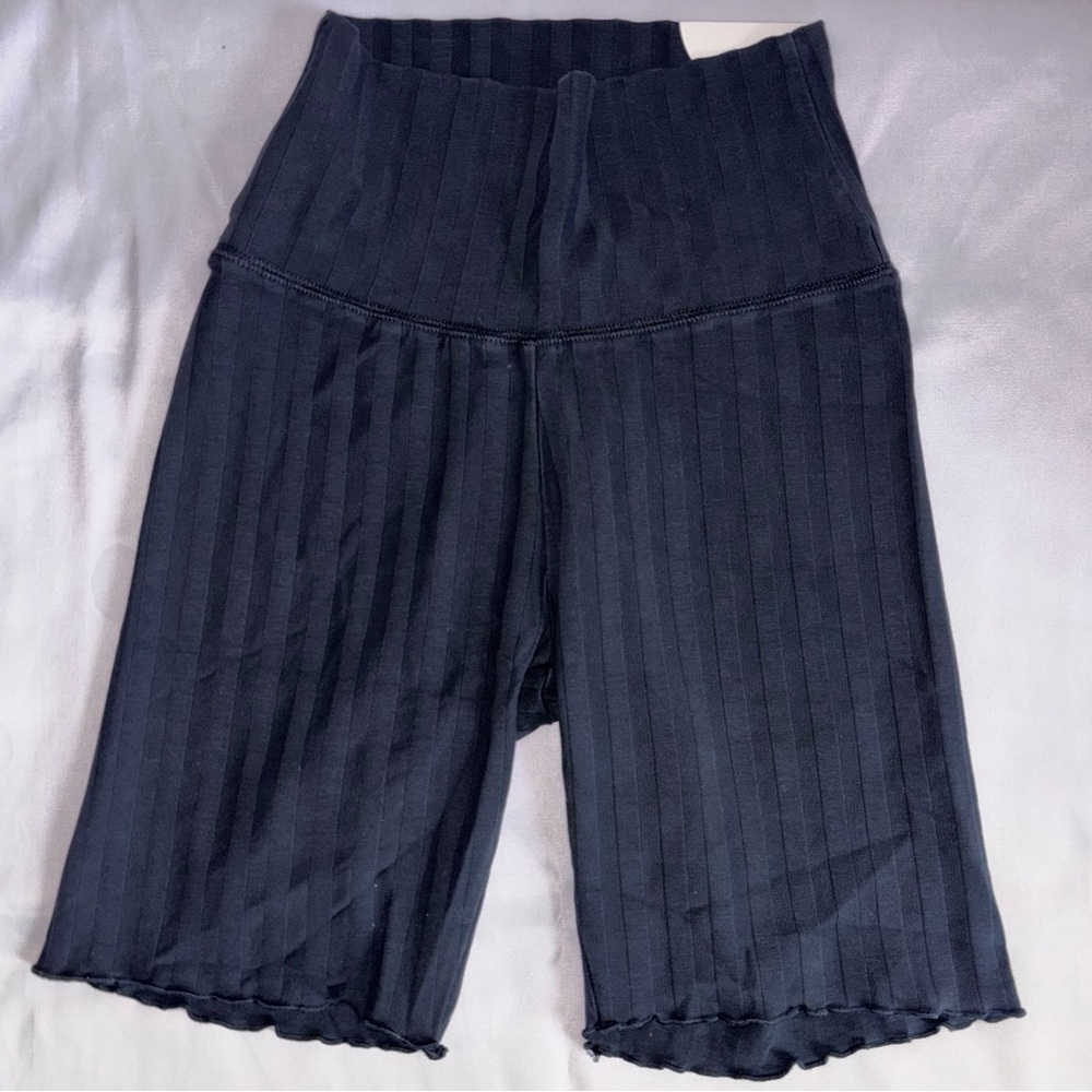 Offline by Aerie Women's Black Ribbed Shorts